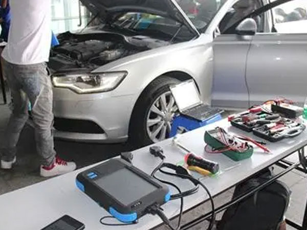 為什么要使用汽車故障診斷儀？